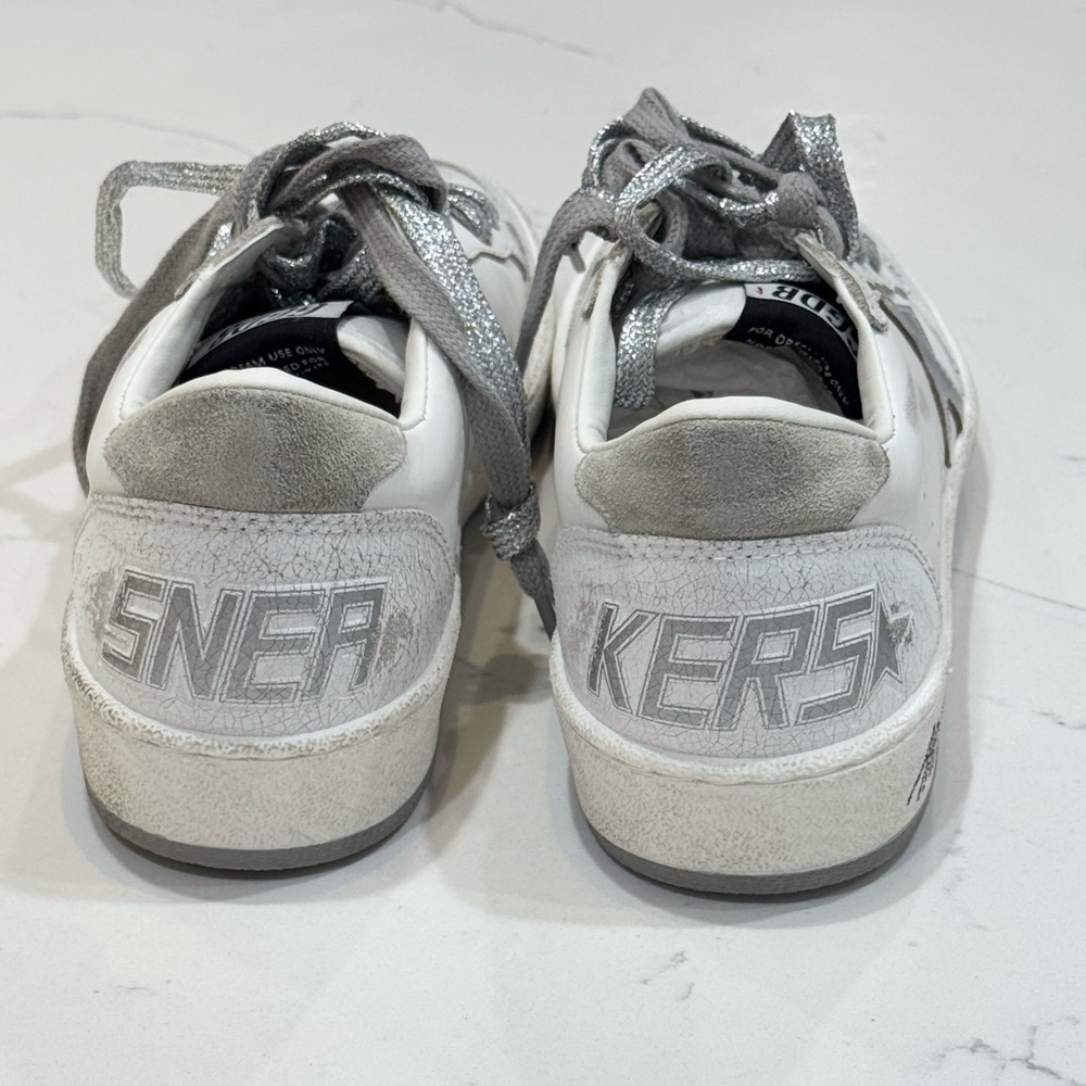 Golden Goose White and Silver Distressed Ball Star - NIB - Picture 3 of 12